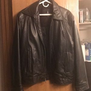 Men’s Leather Jacket